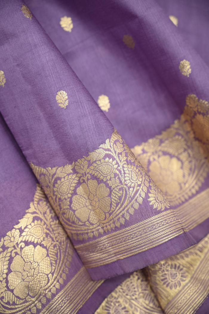 Raw Mango Silk Lavendar Border Booti Saree