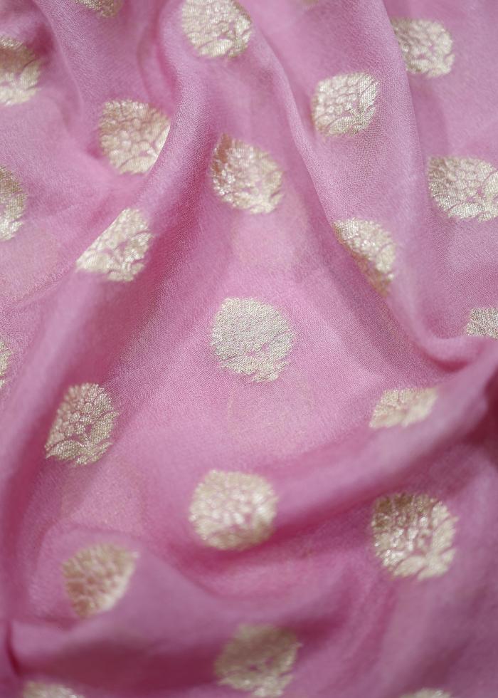 Banarasi Katan Cutwork Contrast Silk Saree