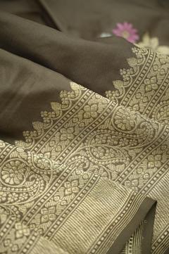 Pure Katan Meenadar Kadhwa Brown Boota Saree