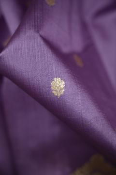 Raw Mango Silk Lavendar Border Booti Saree